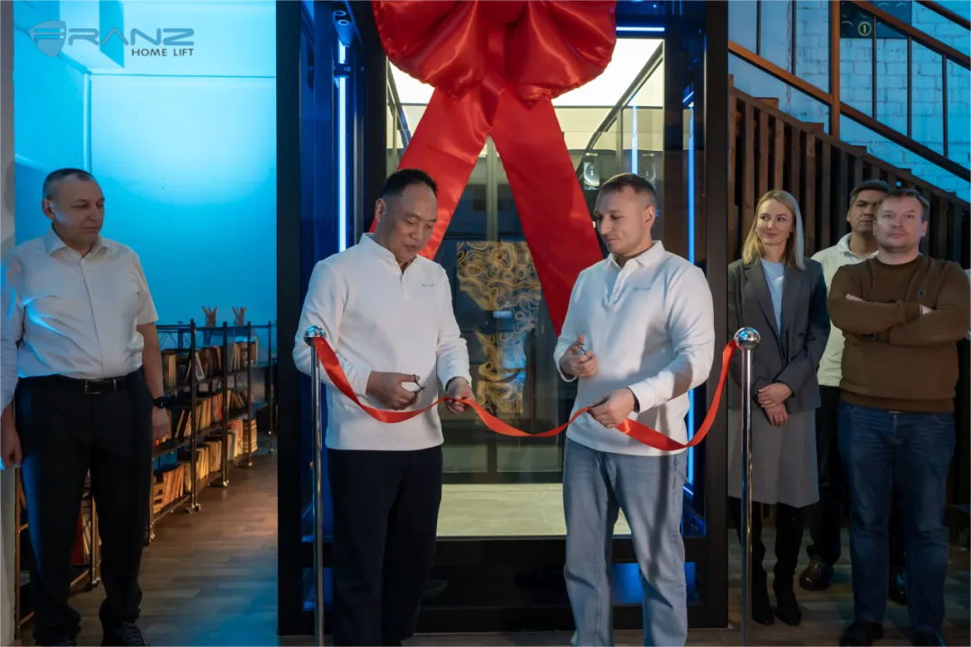 高端别墅家用电梯品牌弗朗茨_别墅电梯设计_弗朗茨别墅家用电梯