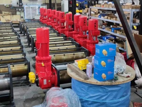 升降舞台机械有哪些_机械升降舞台_升降舞台机械设备厂家